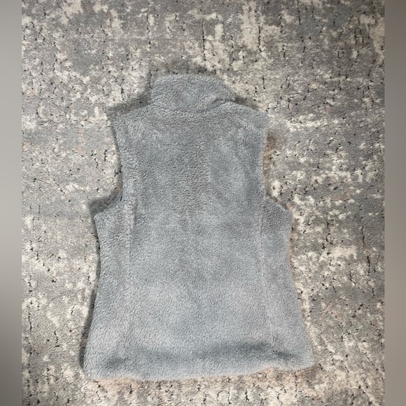 Patagonia Gray Fleece Vest - Picture 2 of 5